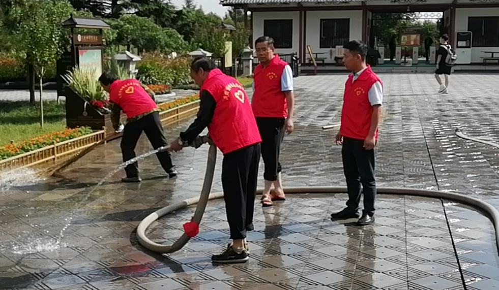 茂 陵 博 物 馆 共建文明景区·共享景区文明 绿化、美化环境志愿服务活动